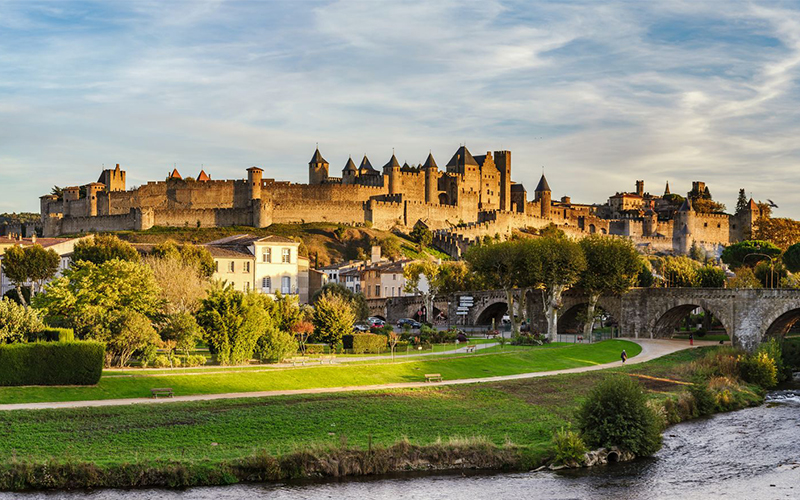 top 10 des plus beaux sites touristiques de l'Hérault carcassonne