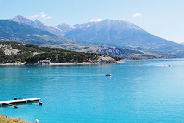 Le lac de Serre-Ponçon, le joyau des Alpes du Sud